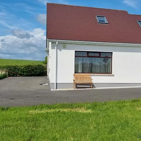 Grace'S Place With Hot Tub & Games Room Carrickfergus Exterior photo