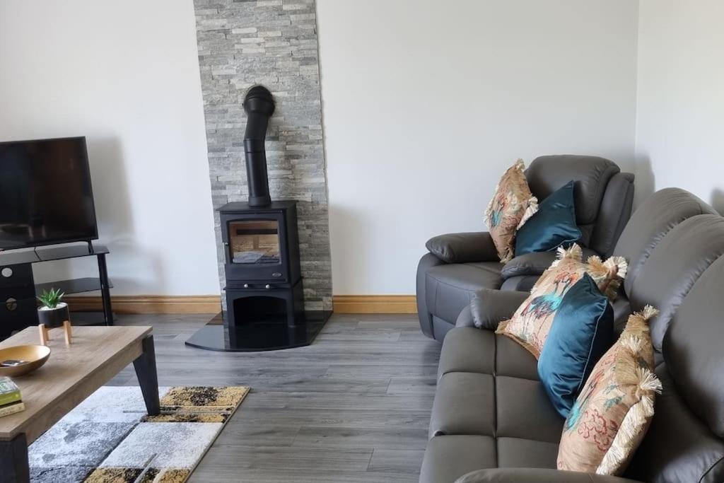 Holiday home Grace's Place With Hot Tub & Games